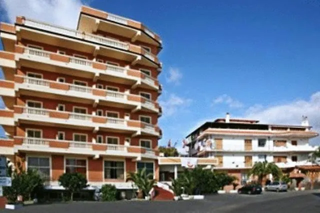 Hotel Casa Del Gourmet Siderno photo