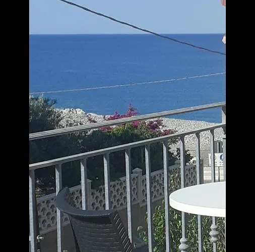Affittacamere Delle Rose Roseto Capo Spulico photo