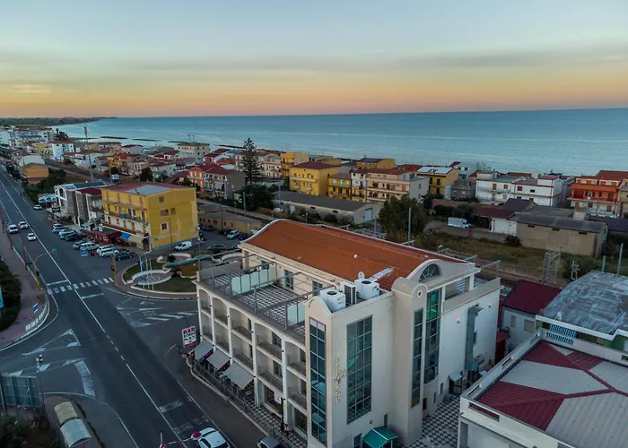 Hotel Napoleon Torre Melissa photo