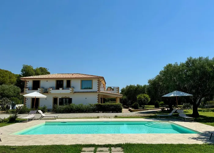 Relais Ruggiero Bed & Breakfast Le Castella  photo