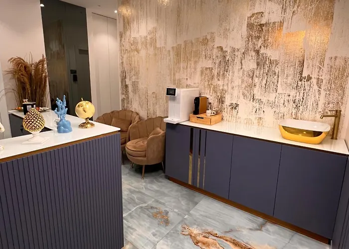 Suite 14 Scalea photo