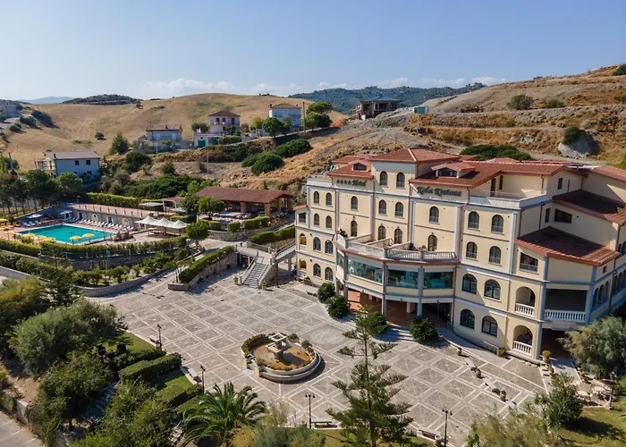 Kala Kretosa Hotel Calopezzati photo