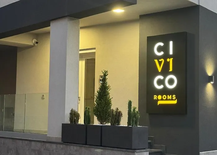 Civico Rooms SantʼOnofrioの写真