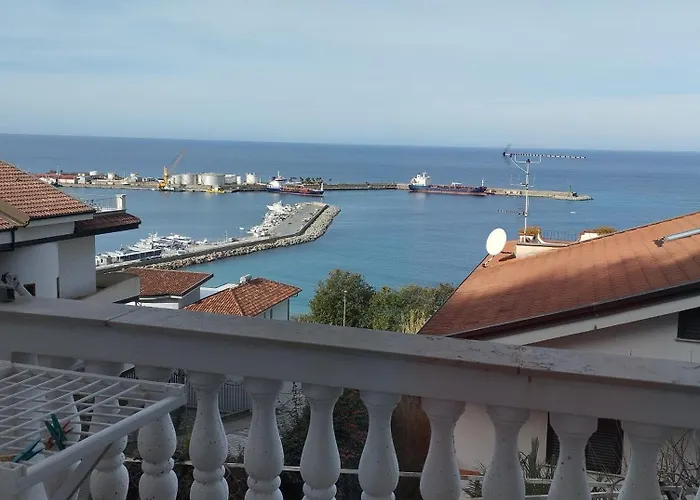 Appartamento Con Vista Sul Porto Longbardi foto