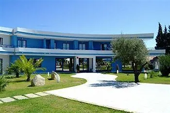 Hotel Club Cala Longa Montauro photo