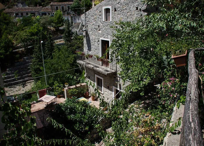 Bed And Breakfast La Sentinella Civita photo
